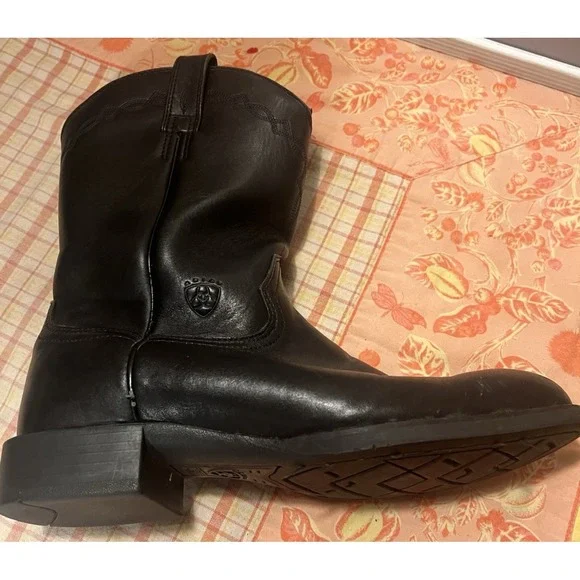 Ariat Heritage Sierra Black Leather Round Toe Cowboy Boots #35501 Men's 10EE